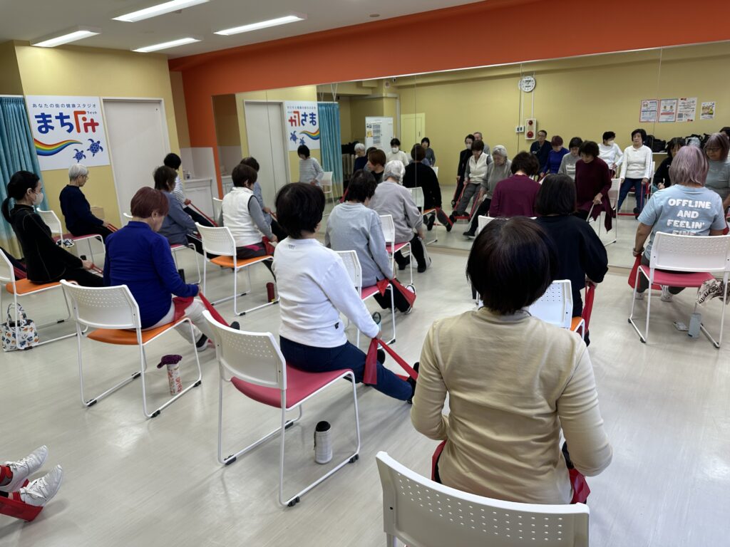 川崎スタジオの体幹トレーニングの様子